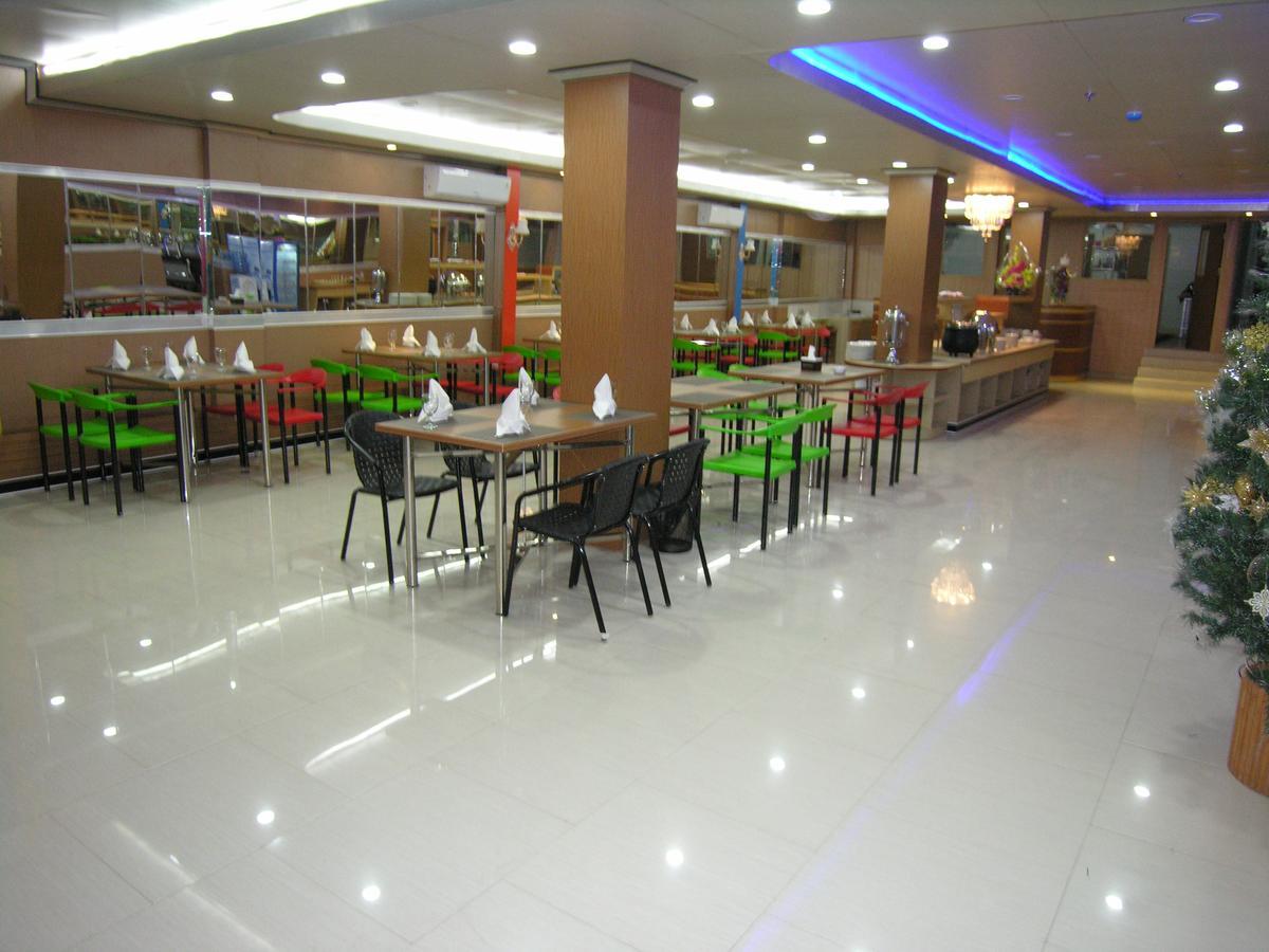Hotel Delima Banjarmasin  Exterior foto