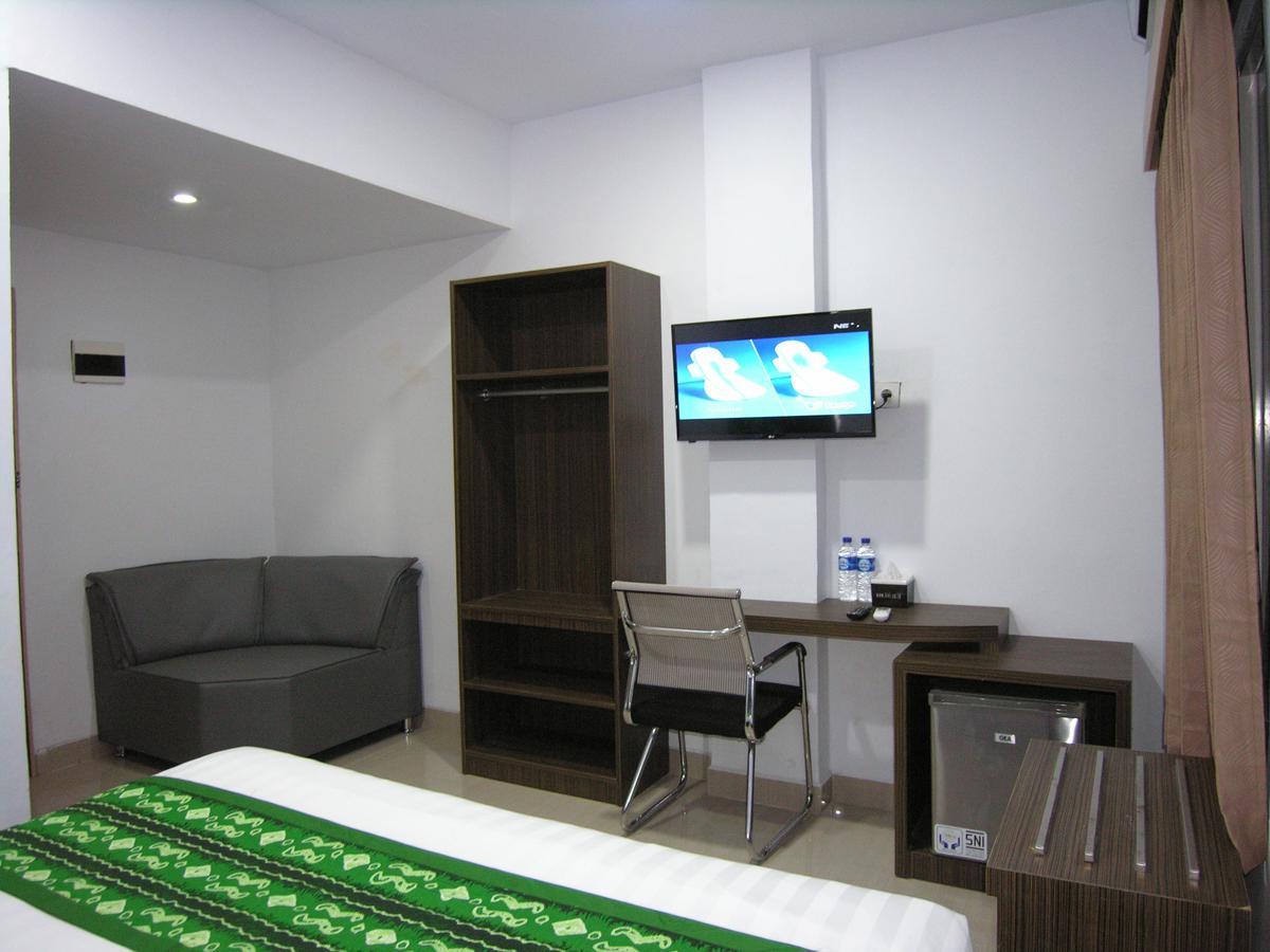 Hotel Delima Banjarmasin  Exterior foto