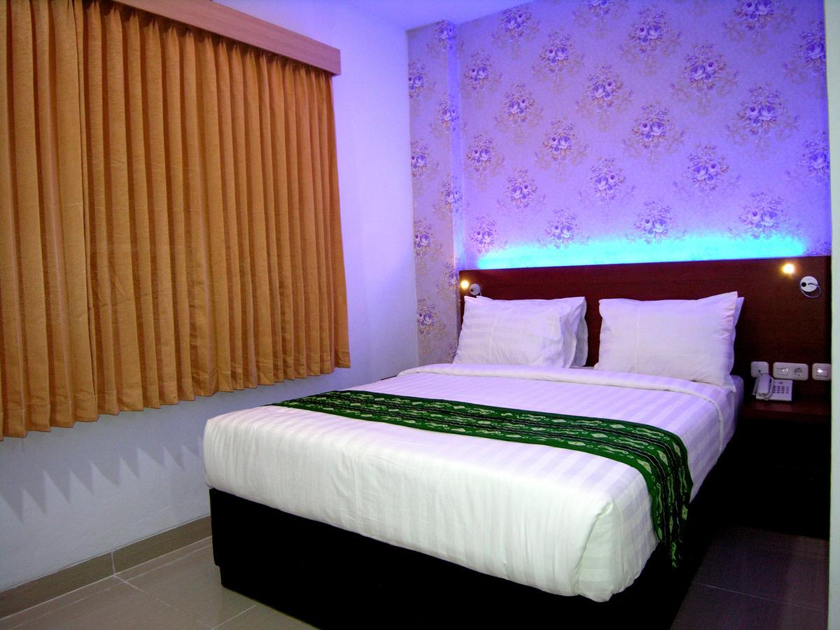 Hotel Delima Banjarmasin  Exterior foto